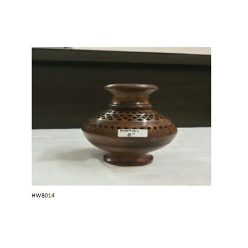 Wooden Handicraft Multi Colour Carving Key Holder Circle Shape