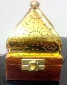 Wooden Handicraft Bakhoor Dan Golden Dome Square