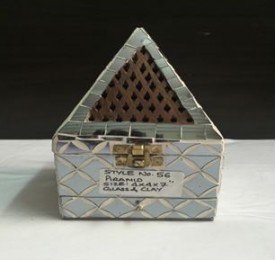 Wooden Handicraft Bakhoor Dan Pyramid Clay And Glass Work