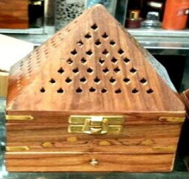 Wooden Handicraft Bakhoor Dan Pyramid Drawer Brass With Koni Work